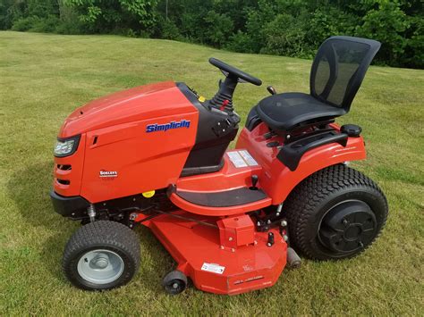 Simplicity Hydrostatic Drive 42" Deck Riding Tractor Lawn Mower. . Simplicity tractor for sale
